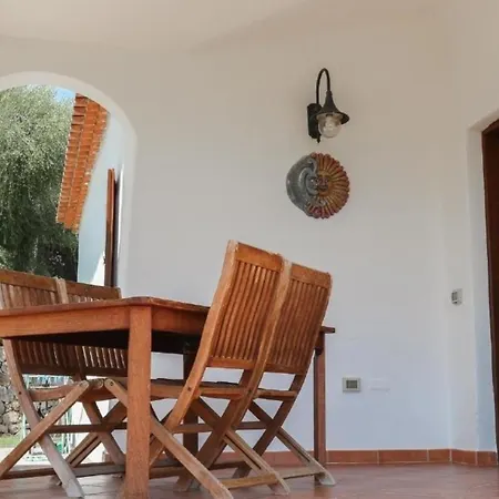 Nette In Budoni Mit Gemeinschaftlichem Pool, Grill Und Terrasse Und Meerblick *