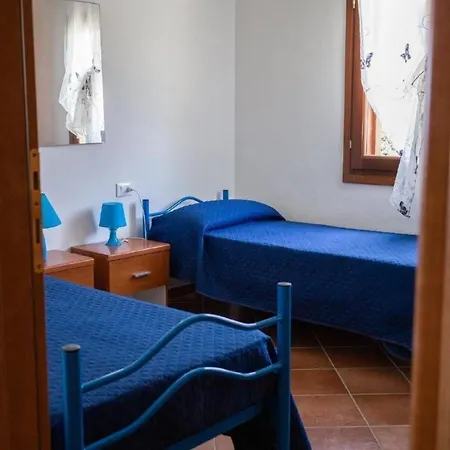 Nette In Budoni Mit Gemeinschaftlichem Pool, Grill Und Terrasse Und Meerblick Tanaunella