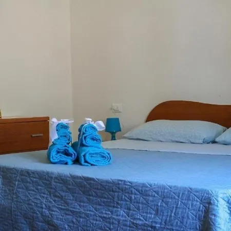Lejlighed Nette In Budoni Mit Gemeinschaftlichem Pool, Grill Und Terrasse Und Meerblick